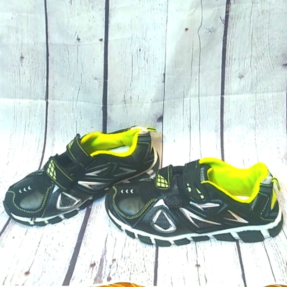 STARTER GYM SHOES